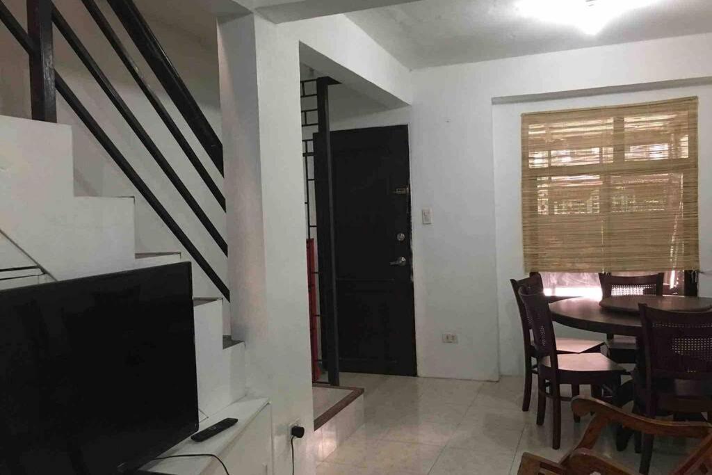 Buder Townhouse Lias Marilao Bulacan Philippines 외부 사진